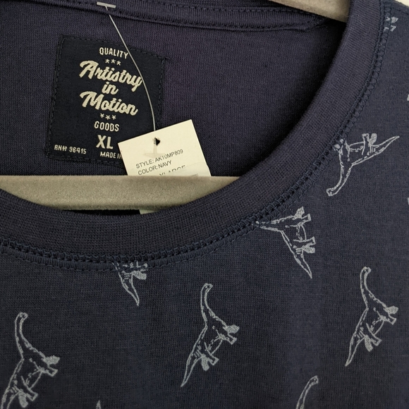 NWT Dino Tee - XL - Picture 5 of 5